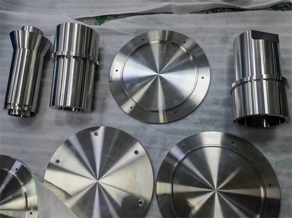 機械零件加工廠分享加工過程中的注意事項